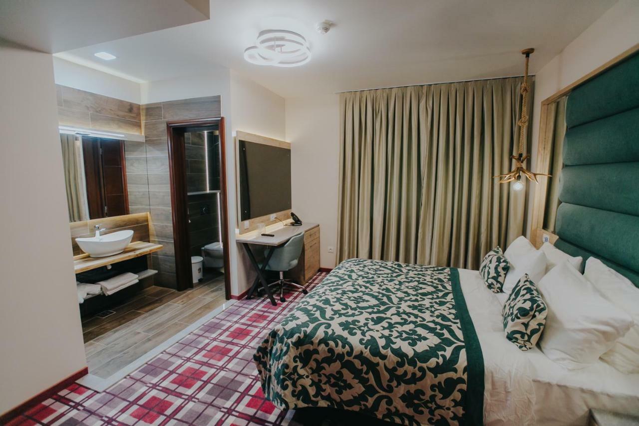 Lostrita - Pastravarie, Hotel & Spa 巴亚马雷 外观 照片