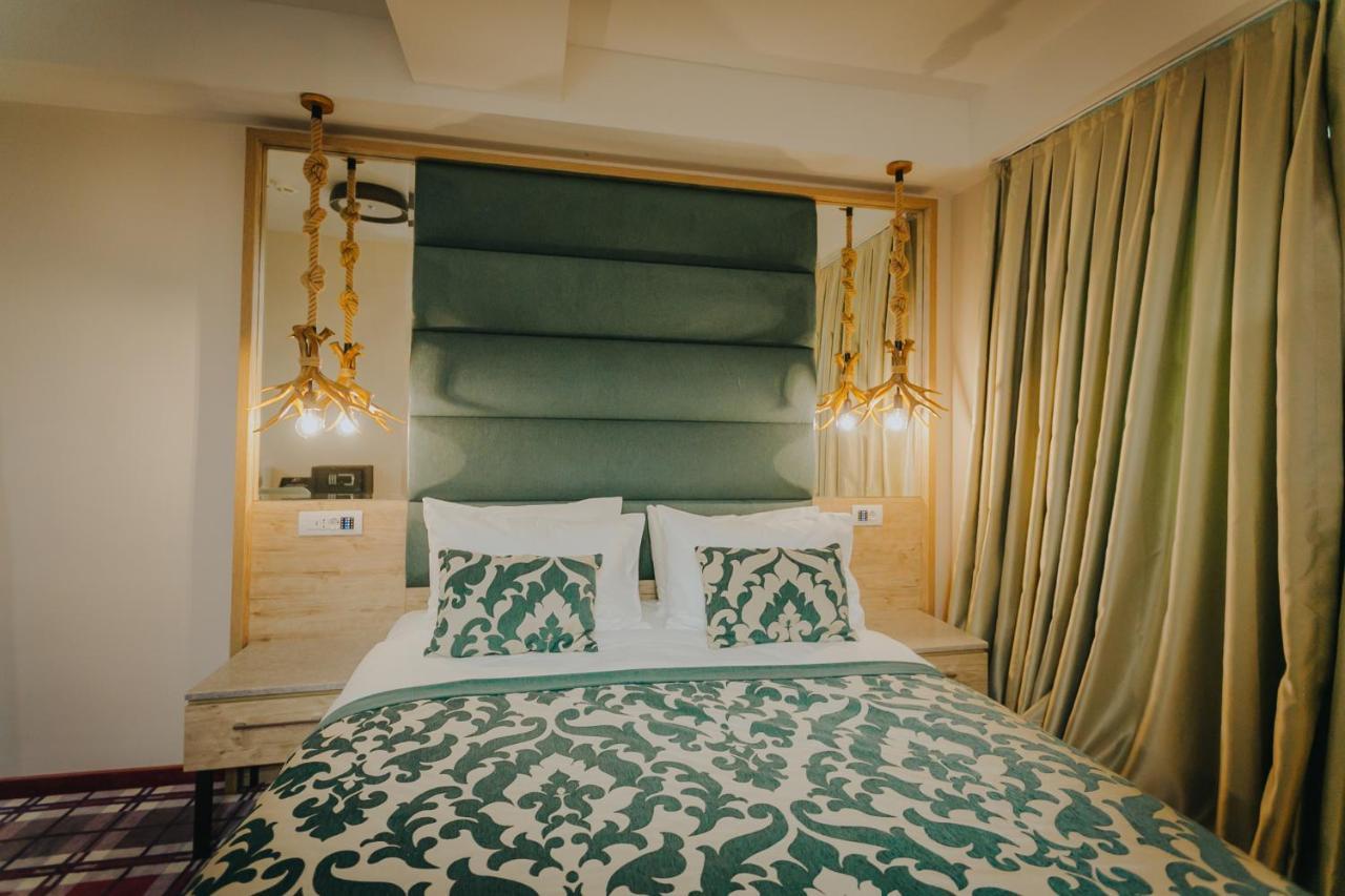 Lostrita - Pastravarie, Hotel & Spa 巴亚马雷 外观 照片